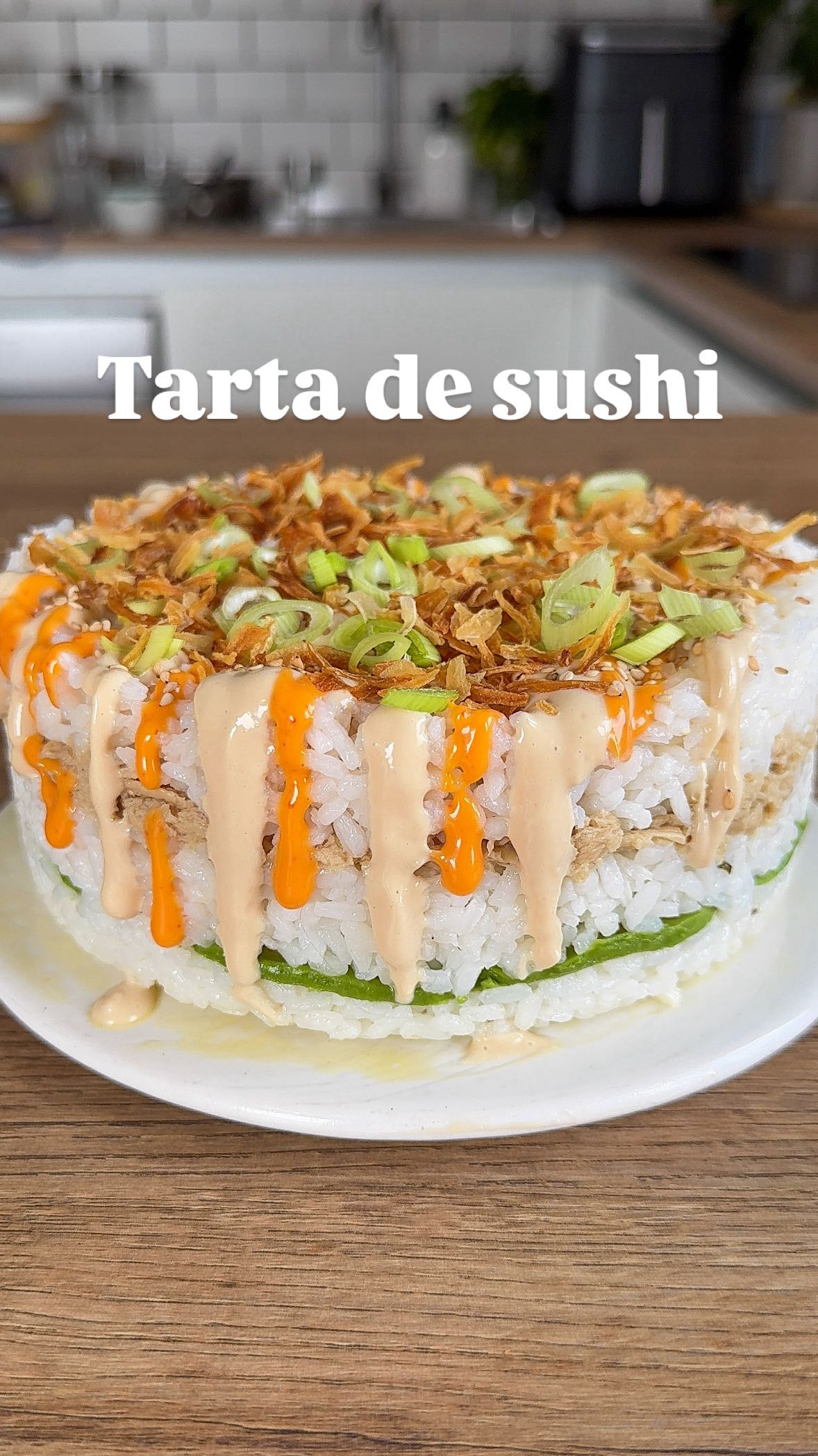 Instagram post by @patrimediolimon for Gadis. Caption reads: 🌱Tarta de sushi🌱

Hoy es el día internacional....