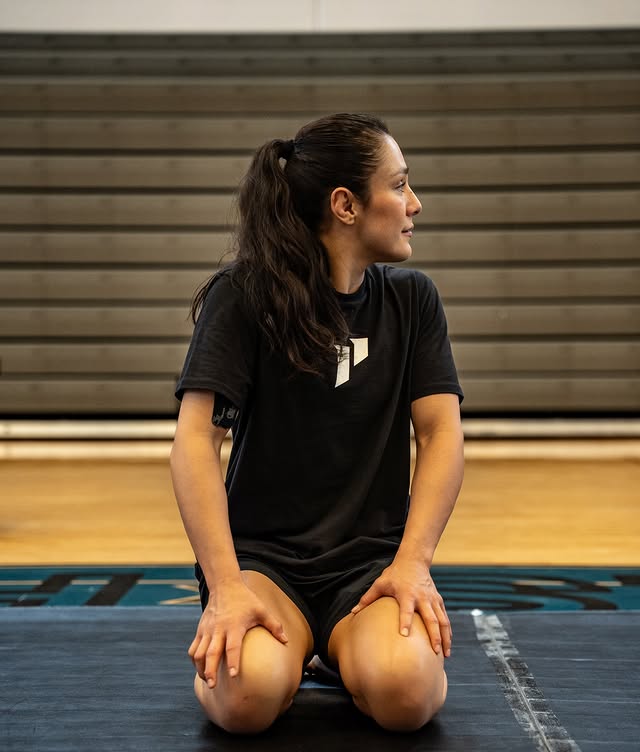 Instagram post by @alexa_grasso for 1st Phorm. Caption reads: [...] FREE.
THE HUSTLE IS SOLD
SEPARATELY....