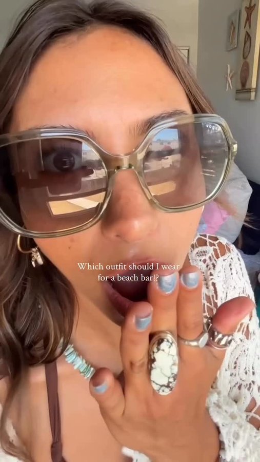 Instagram post by @briwehan for EssilorLuxottica. Caption reads: [...] to get a GWP! Link in my stories!....