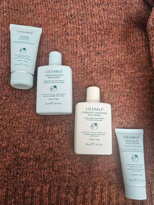 Instagram post by @reviews1990xx for Liz Earle Beauty Co.. Caption reads: #AD @lizearlebeautyco #LizEarleBeauty [...].