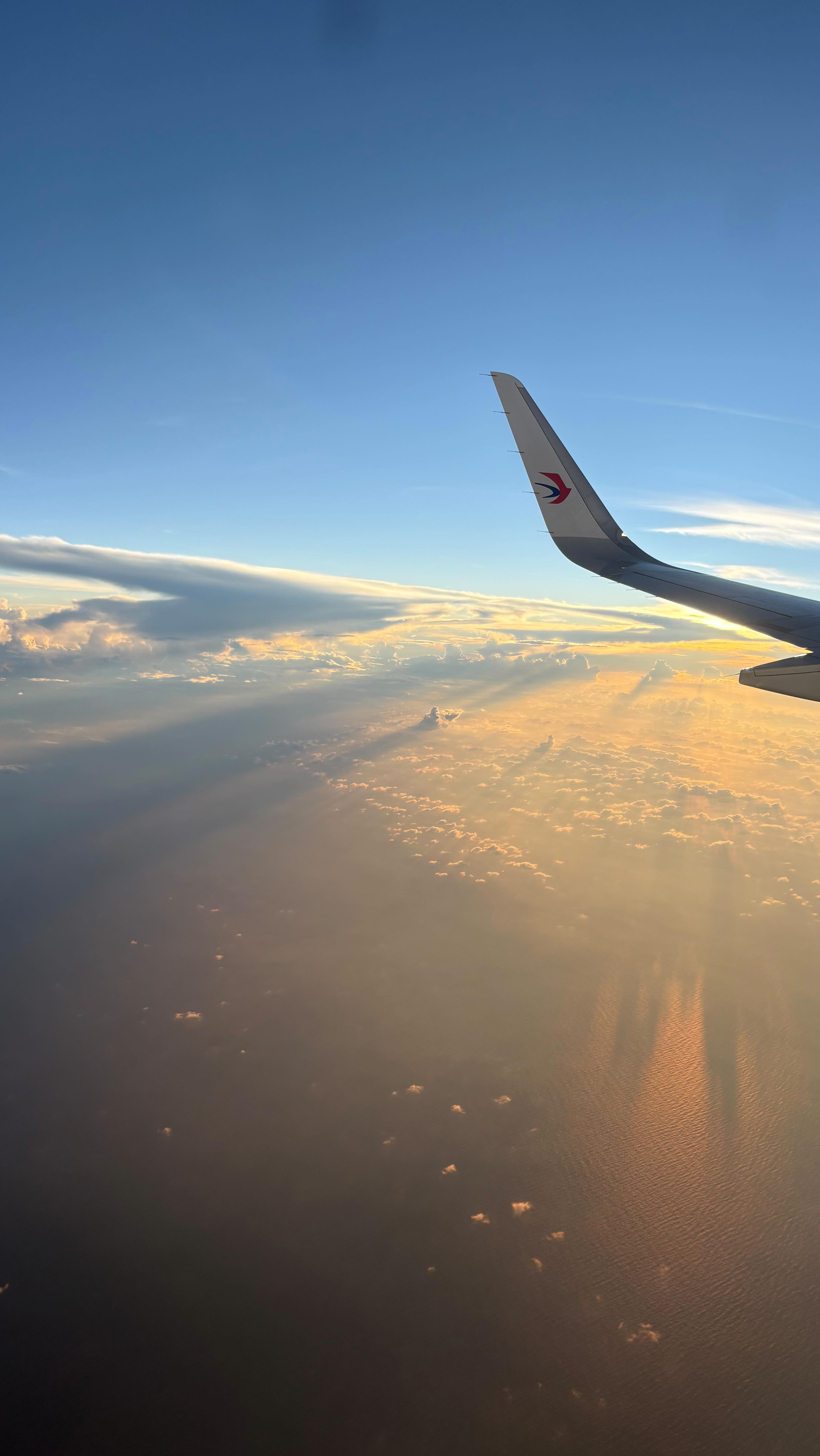 Instagram post by @londonislandliving for St.Tropez. Caption reads: In light of our massive leak, I wanted to explain....