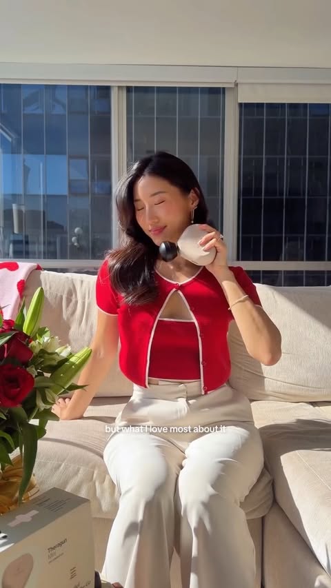 Instagram post by @seolahh_ for Therabody. Caption reads: [...] my fiancé to use the Theragun Mini by....