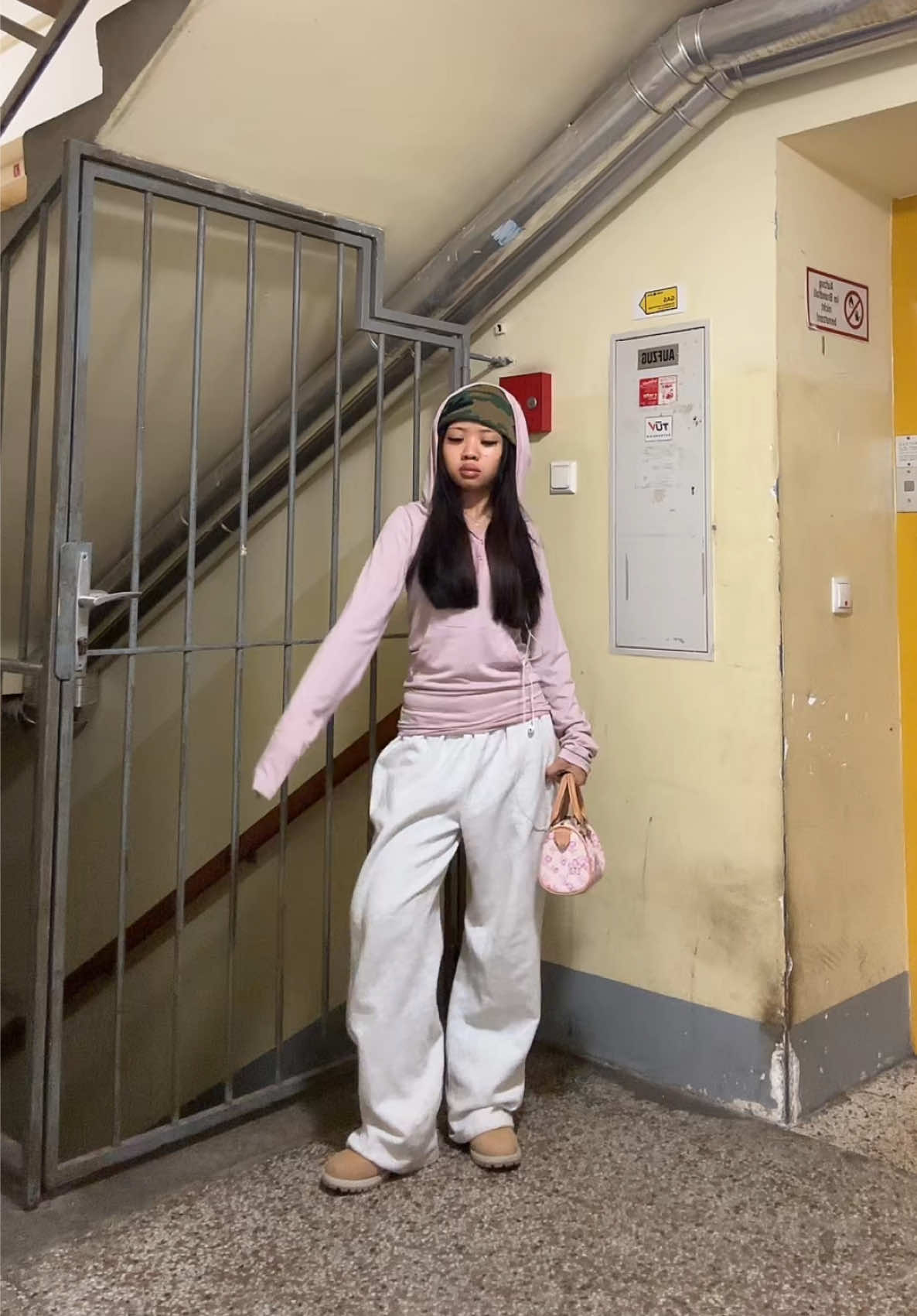 TikTok post by @whxs3lene for LEWKIN. Caption reads: ‼️‼️CYBERMONDAY/BLACKFRIDAY with @Lewkin #fyp .