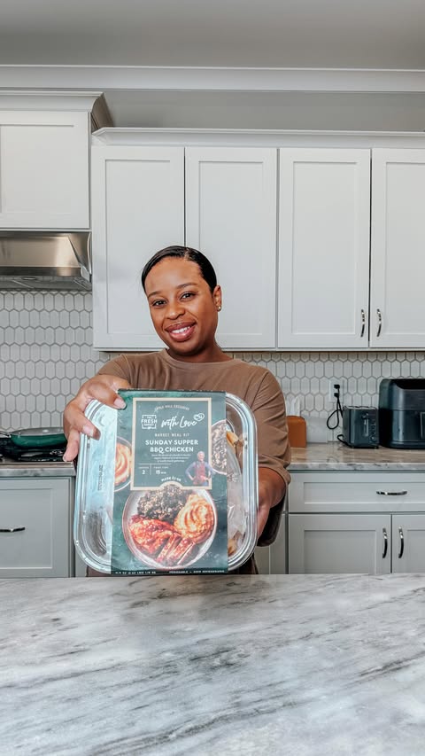 Instagram post by @xoleteshia for The Fresh Market. Caption reads: [...] on time, I know that I can count on....