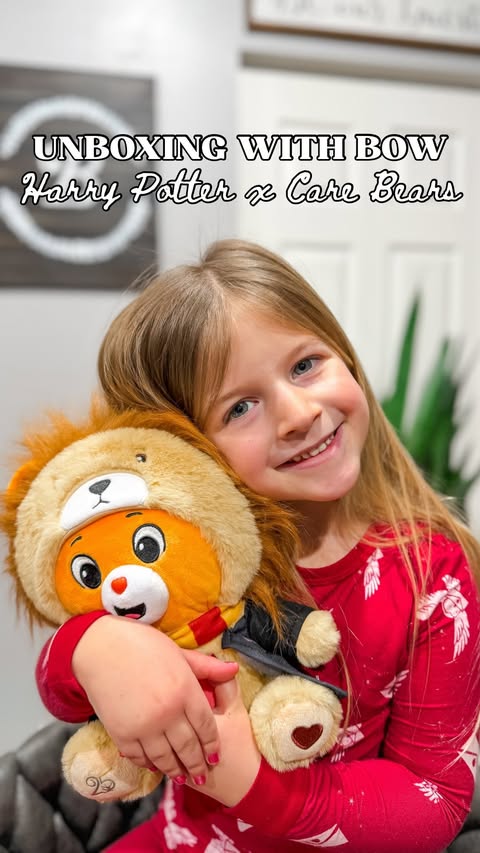 Instagram post by @itsabbysworldafterall for Harry Potter. Caption reads: [...] and it’s pure magic! ✨🦁AD My little....