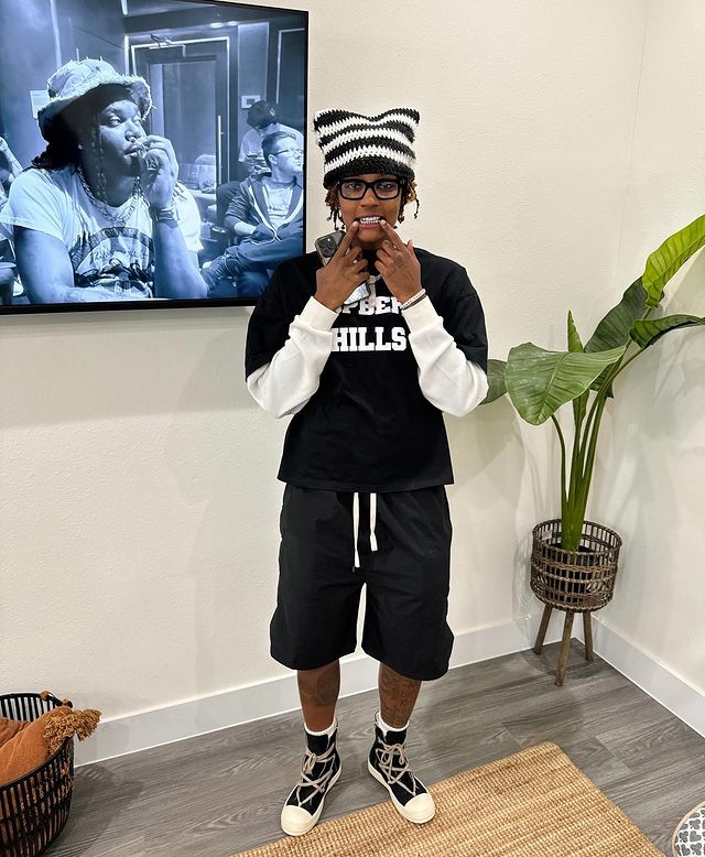 Instagram post by @nalyssasmith for mnml. Caption reads: .