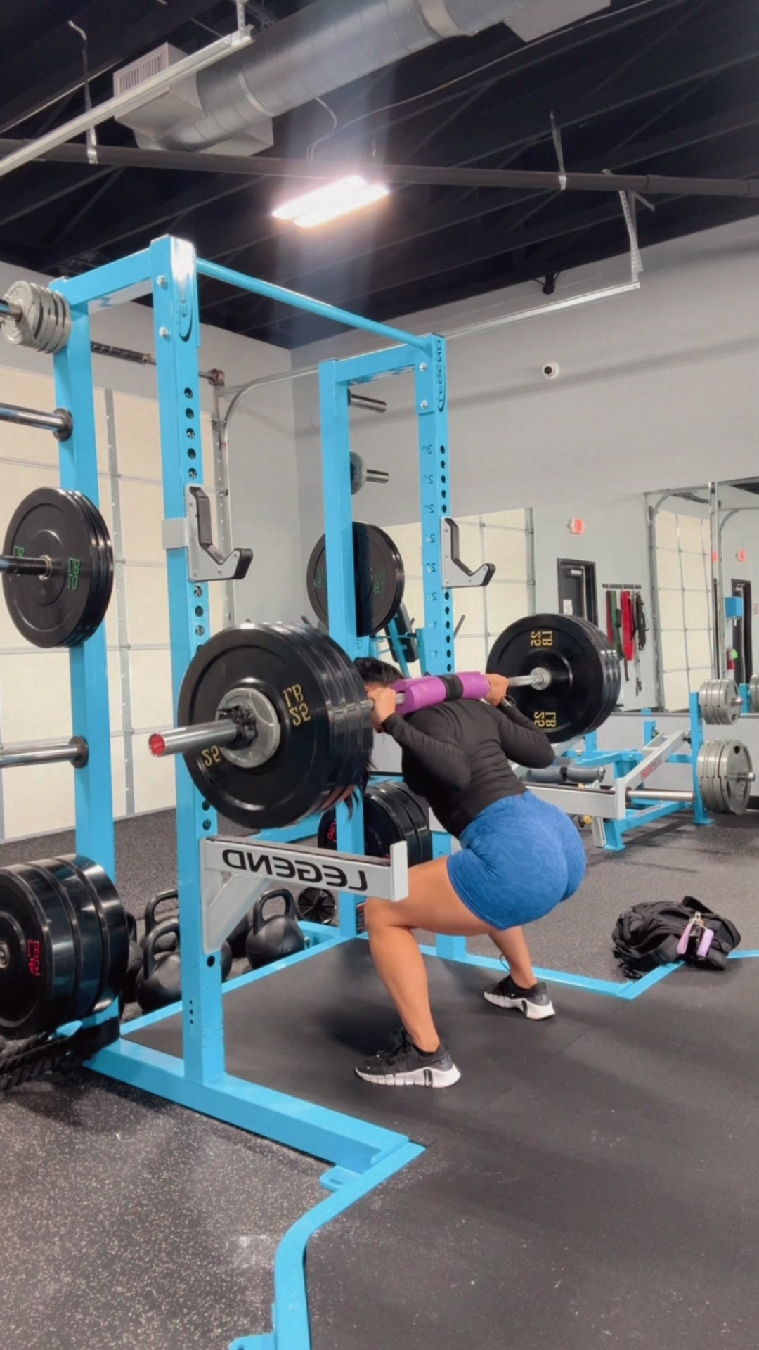 TikTok post by @xokayykayy for Automet. Caption reads: Here’s a raw video of me (145lbs) squatting....
