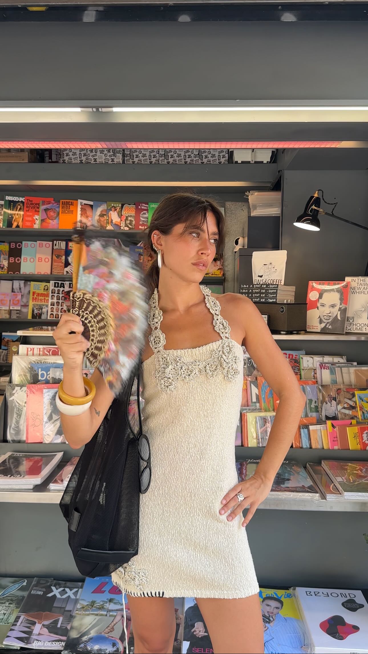 Instagram post by @ariadnatb for BIMBA Y LOLA. Caption reads: On repeat 🪭.