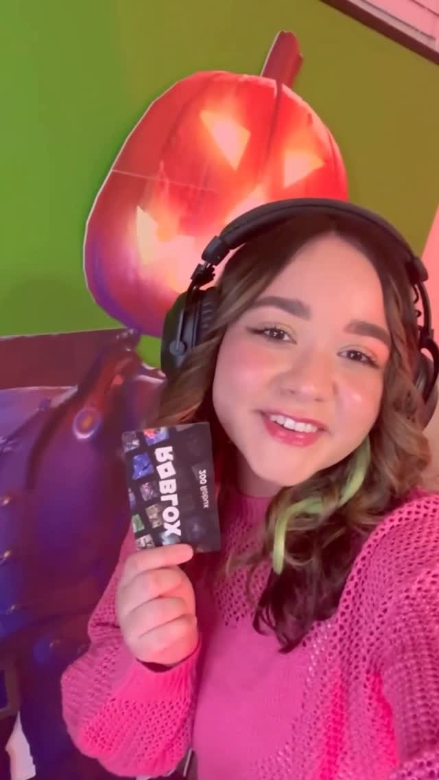 Instagram post by @ibella for Roblox. Caption reads: Go check out the Roblox PARTY PACK!!🩷 Host fun....