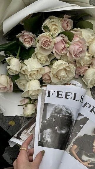 Instagram post by @bernadettegainara for IT Cosmetics. Caption reads: A little tap, a little glow and suddenly you look....