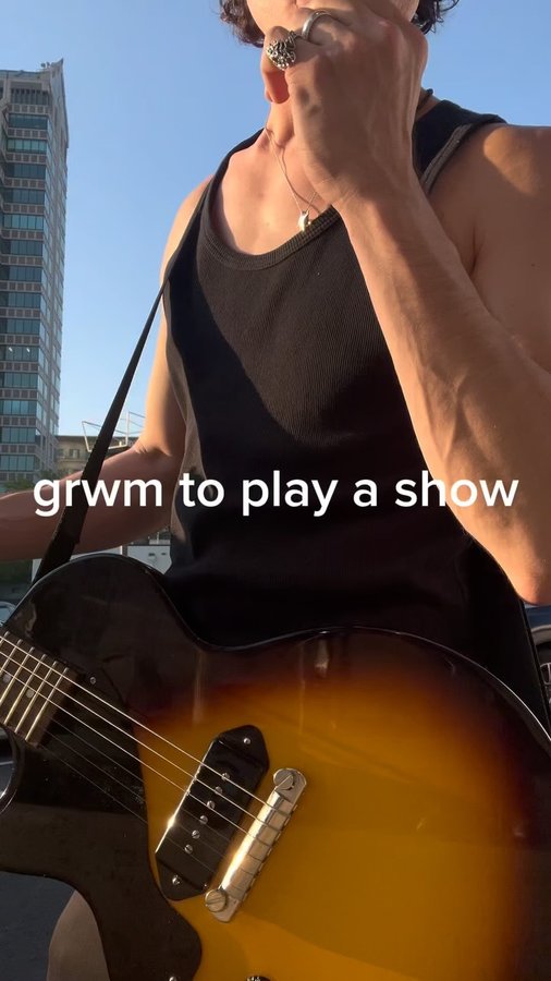 Instagram post by @salsuriano for Ultimate Ears. Caption reads: Get ready to play a show with me! 
( feat. my UE....