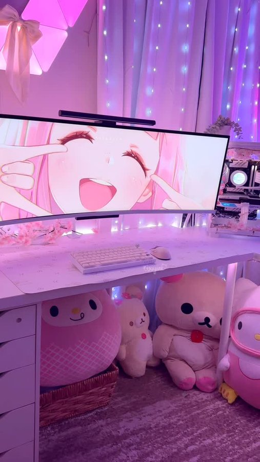 Instagram post by @vixyine for INNOCN. Caption reads: [...] something different with the help of....