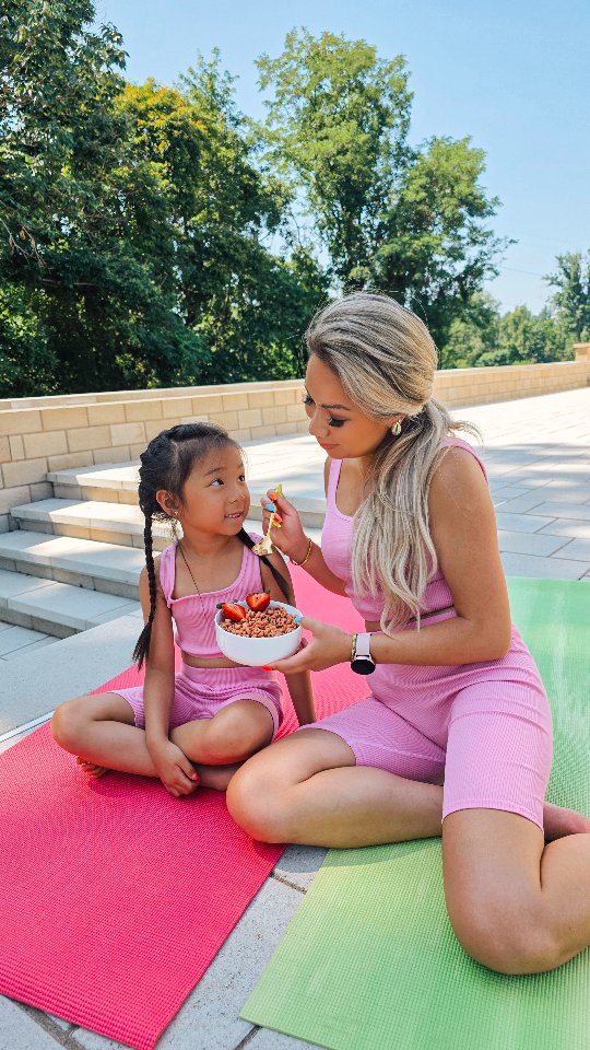 Instagram post by @mummy.yummy.lifestyle for Cheerios. Caption reads: [...] brings the flavor and the fuel. The....