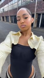 Instagram post by @tamarasilvt for mnml. Caption reads: the perfect joggers 🖤.