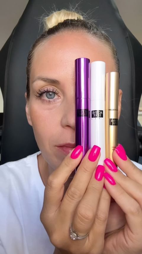 Instagram post by @mama.reelstagrama for Active Luxe Cosmetics. Caption reads: Uz kod NATASA, mozete doci do savrsenih trepavica....