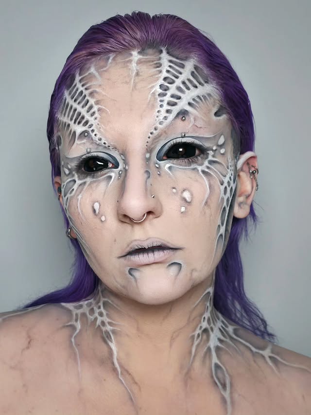 Instagram post by @nonaa_mua for PinkyParadise. Caption reads: [...] White Aquacolor @pinkyparadisedotcom....