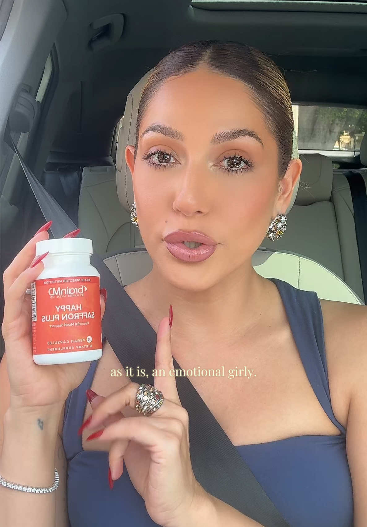TikTok post by @yanina_oyarzo for BrainMD. Caption reads: [...] #mentalhealth #supplementsthatwork #fyp....