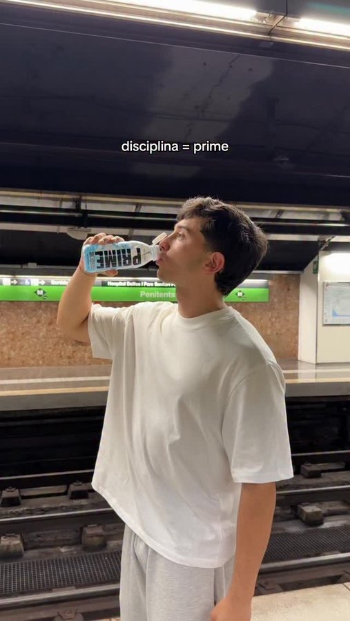 Instagram post by @_fernando_moreira for DrinkPrime. Caption reads: publi @drinkprime.