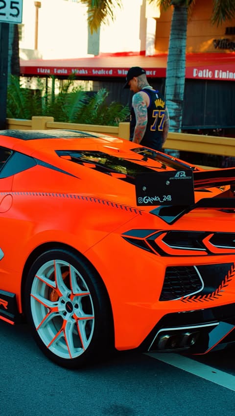 Instagram post by @mission.c8 for Extreme Online Store. Caption reads: .