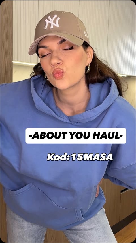 Instagram post by @mashinthebeauty for ABOUT YOU. Caption reads: ❗️ISKORISTI KOD ZA 15% POPUSTA: 15MASA
⏰Vrijedi....