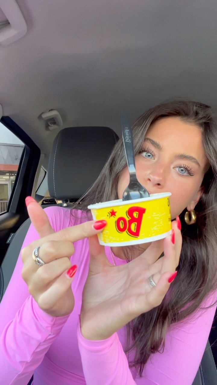 Instagram post by @addy_kate for Bojangles. Caption reads: The Peach Cobbler from Bojangles is SO good🤩 use....