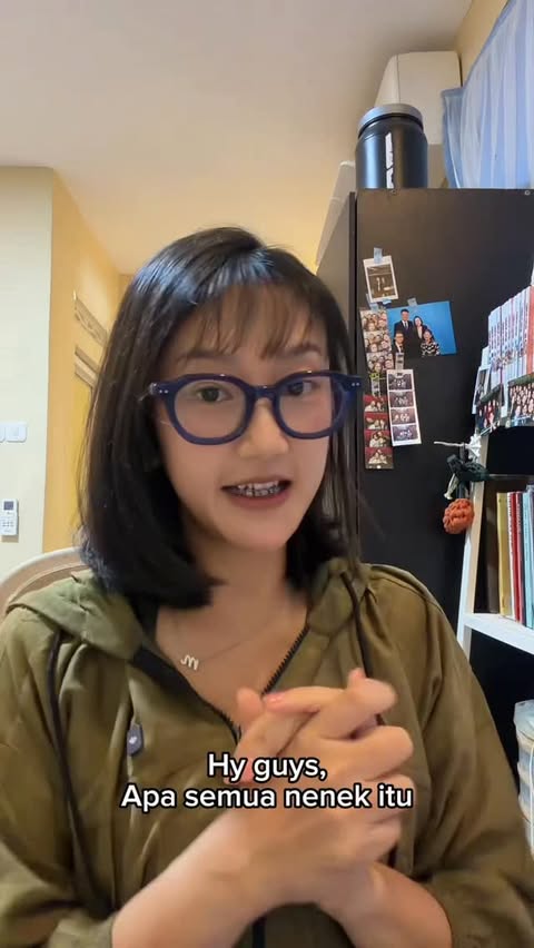 Instagram post by @liem_melia for GrabFood Indonesia. Caption reads: Pernah nggak sih kangen sama masakan nenek....