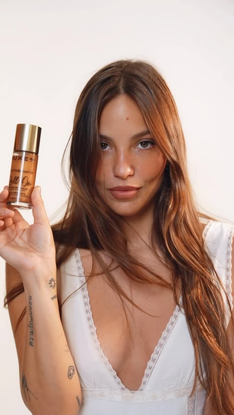 Instagram post by @martina.cabassi for NUXE. Caption reads: #adv @nuxeitalia Apply your favourite Huile [...].