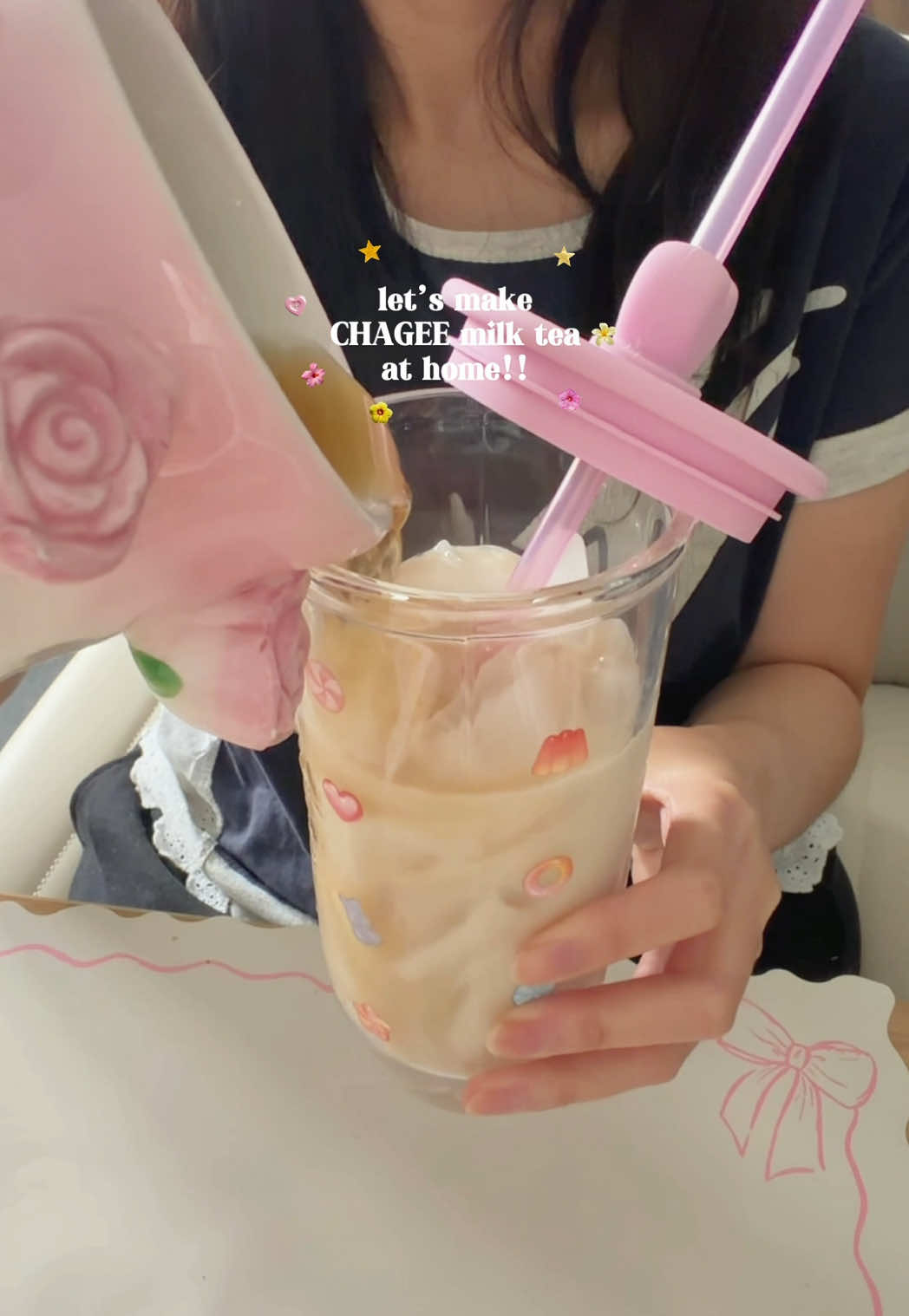 TikTok post by @chie_diary for Yami. Caption reads: [...] chagee’s peach oolong milk tea 🍑 @Yami.....