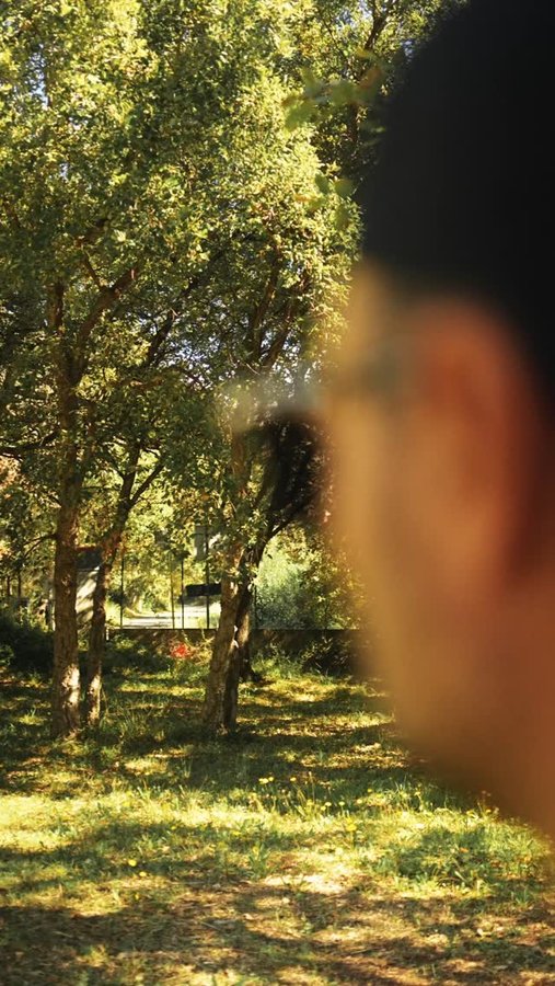 Instagram post by @tonydec_ for Bitget. Caption reads: #bitget #Tradesmarter #bitgetbuilders.