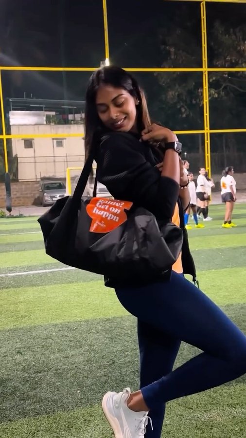 Instagram post by @nithyashree.athlete for Happn. Caption reads: [...] dates - it’s all about crushing it w/....