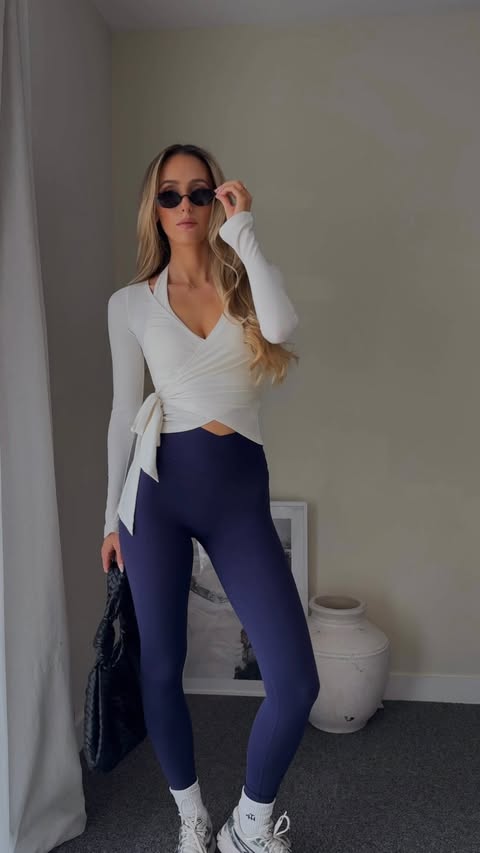 Instagram post by @oliviacharlotteburton for WISKII Active. Caption reads: [...] be wearing on repeat from @wiskiiactive AD....