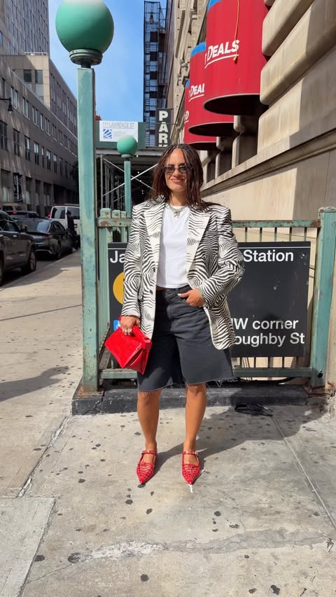 Instagram post by @chelseaasoflate for Roberto Cavalli. Caption reads: NYFW, ready when you are😉 Day zero was all about....