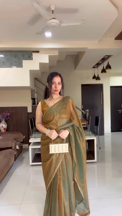 Instagram post by @meeshofinds732 for Shopsy. Caption reads: [...] look edition ft. saree & accessories....