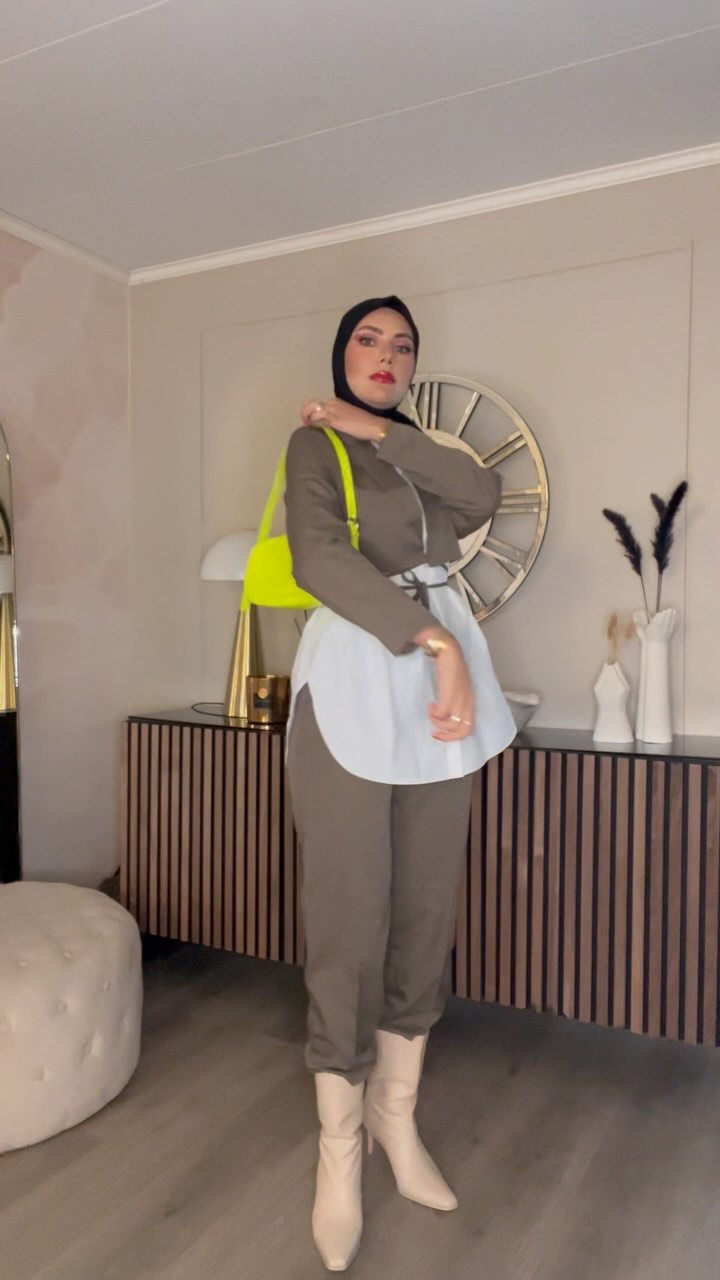 Instagram post by @maryam.alabboodi for Nelly. Caption reads: #reklam för @nellycom x @stylink 
Hej allihopa....
