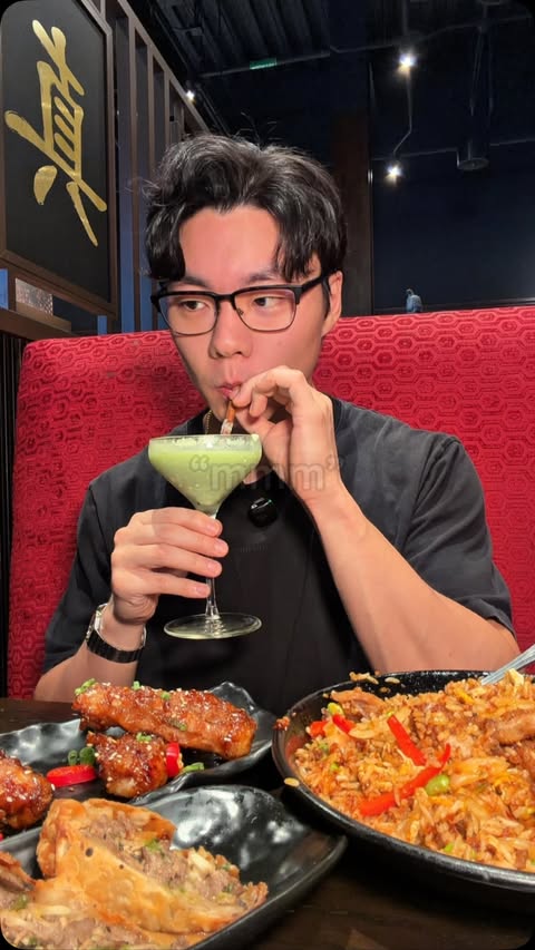 Instagram post by @thatbigbackkyle for P.F. Chang's. Caption reads: So excited I got to try @pfchangs new Autumn in....