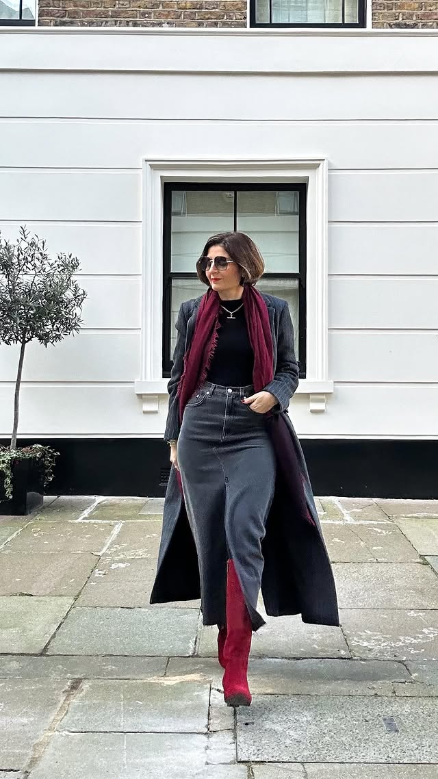 Instagram post by @thatgirlwiththebob for DuoBoots. Caption reads: [...] confidence! #thatgirlwiththebob Ad/pr....