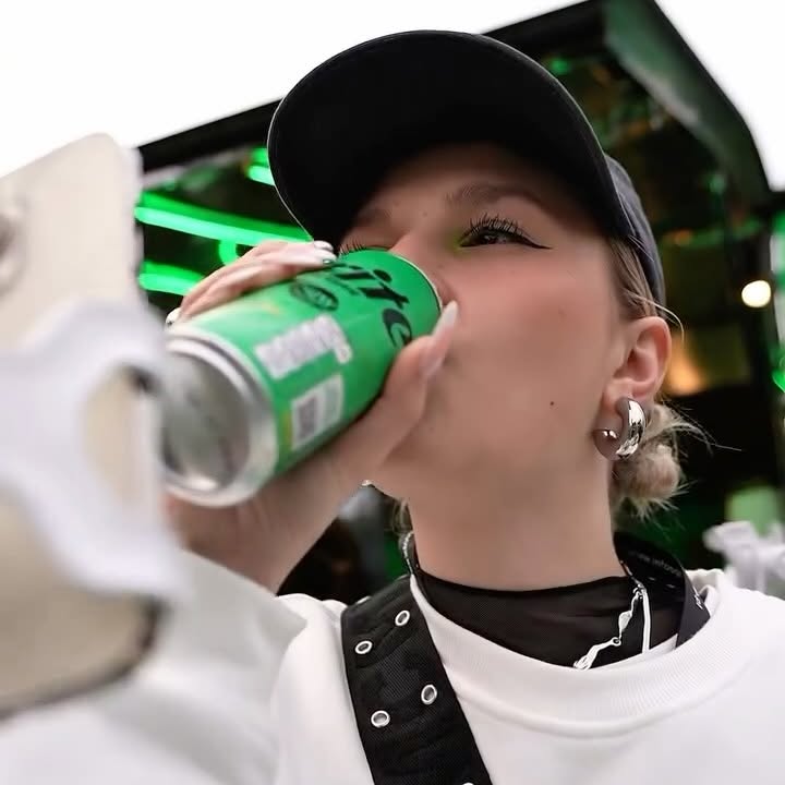 Instagram post by @majafirek for Sprite. Caption reads: [reklama] Spróbuj swoich sił w spicy challenge od....