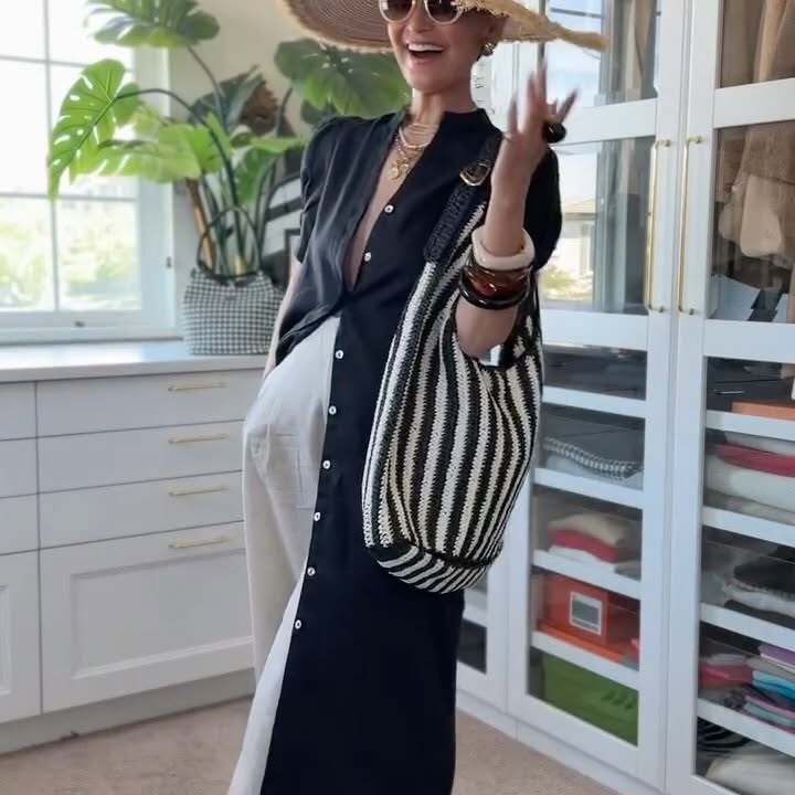 Instagram post by @roz_creativestylist for Anthropologie. Caption reads: With 80° weather ahead, I’m styling five linen....