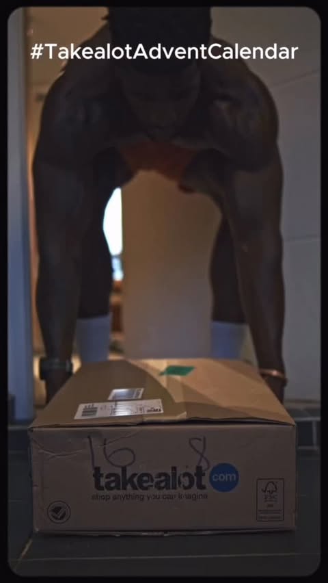 Instagram post by @siyagetfit for takealot.com. Caption reads: [...] another awesome festive gift? Follow....