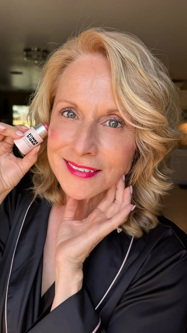 Instagram post by @barbieholmes for Jones Road Beauty. Caption reads: [...] cakey. My mature skin approves!!....