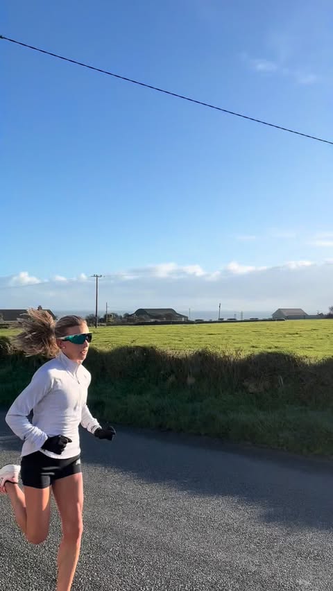 Instagram post by @em_sisson_ for Oakley. Caption reads: [...] to get a recovery run in with my @OakleyMeta....