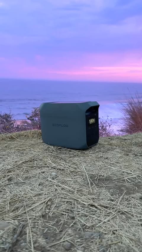 Instagram post by @jasonfvideo for EcoFlow. Caption reads: [...] struggle until I got the EcoFlow DELTA 3....
