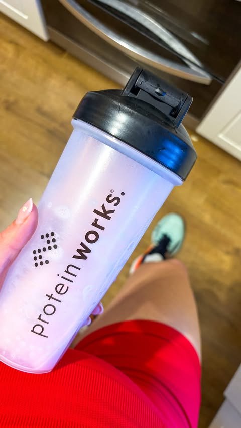 Instagram post by @hannah_zachary_and_mila for Protein Works. Caption reads: [...] fuel 💪✨🏋🏼‍♀️ Nothing beats a Protein....