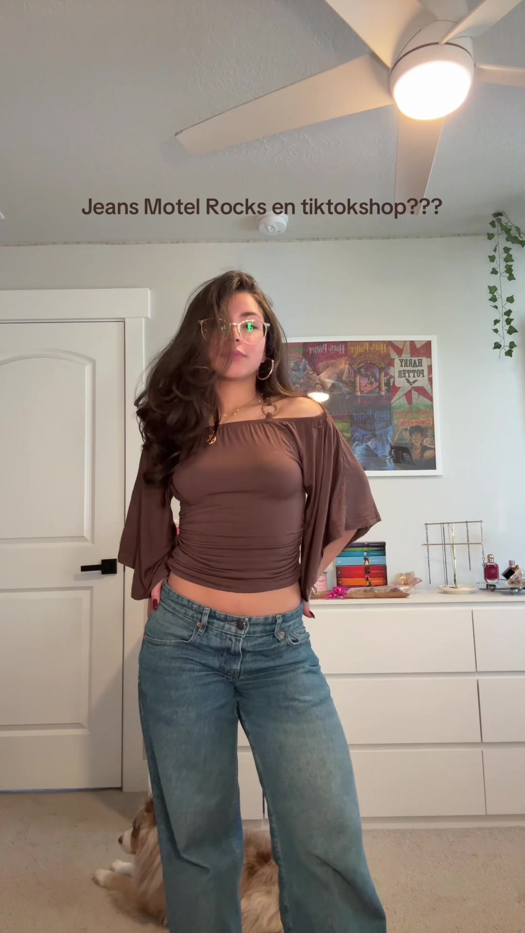 TikTok post by @natiuv2 for Motel Rocks. Caption reads: @MOTEL mi marca fav de jeans😮‍💨😮‍💨😮‍💨.