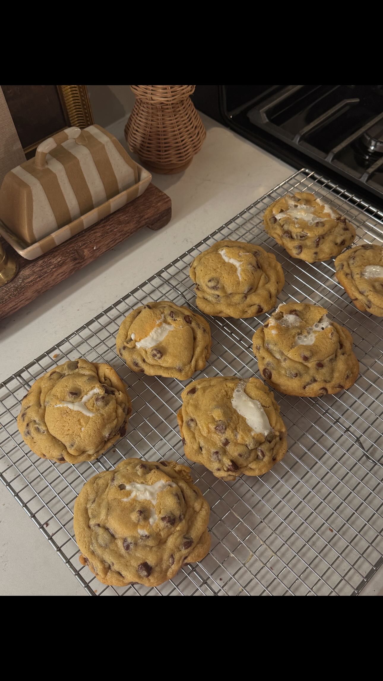 Instagram post by @amyystien for KitchenAid. Caption reads: s’mores cookies neverrrrr disappoint 🫦 

recipe:....