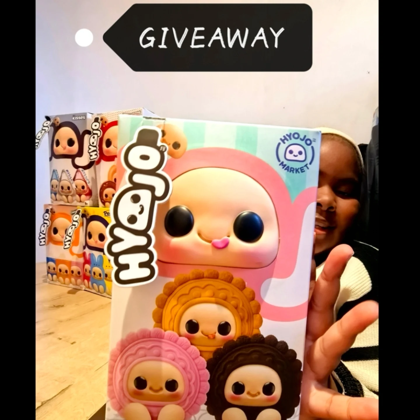Instagram post by @elidnaz_mom for Prima Toys. Caption reads: [...] 2. Follow myself elidnaz_mom and @primatoys....