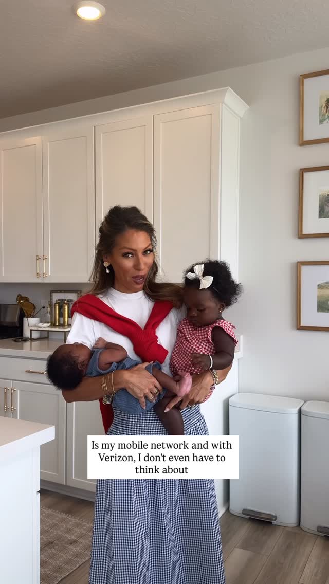 Instagram post by @hellopalmerfamily for Verizon. Caption reads: #VerizonPartner Real life isn’t just phone....