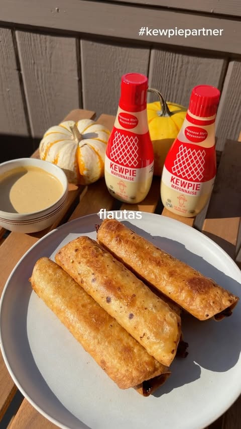 Instagram post by @hrnaeatz for Kewpie. Caption reads: [...] These flakey shrimp packed flautas with....