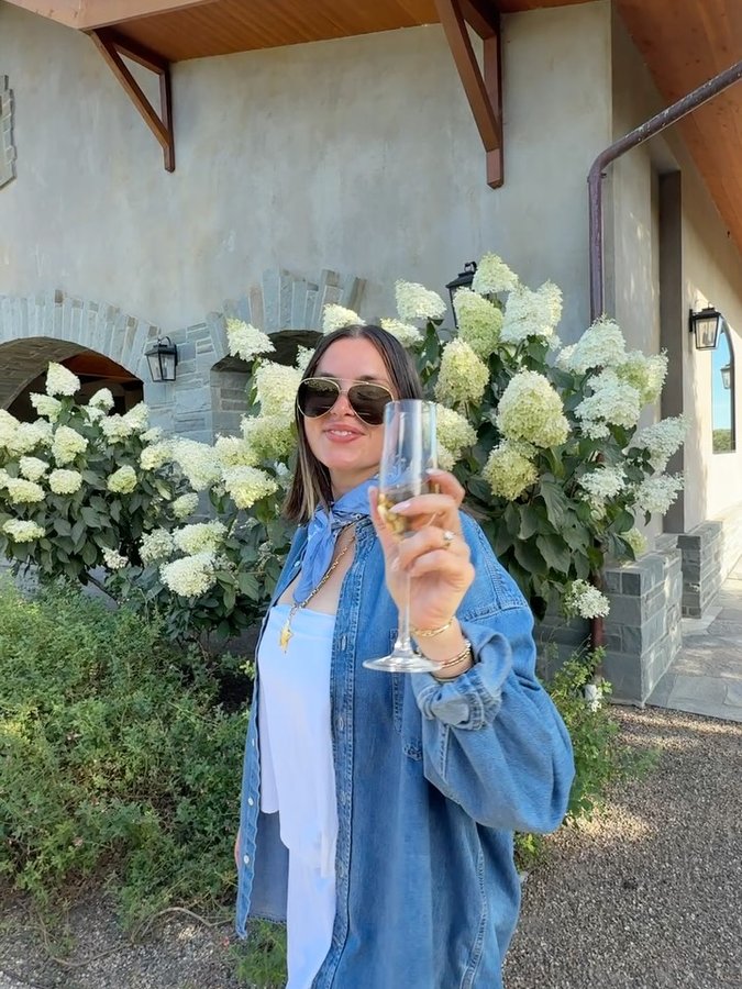 Instagram post by @katenorkeliunas for Beyond Yoga. Caption reads: @beyondyoga.