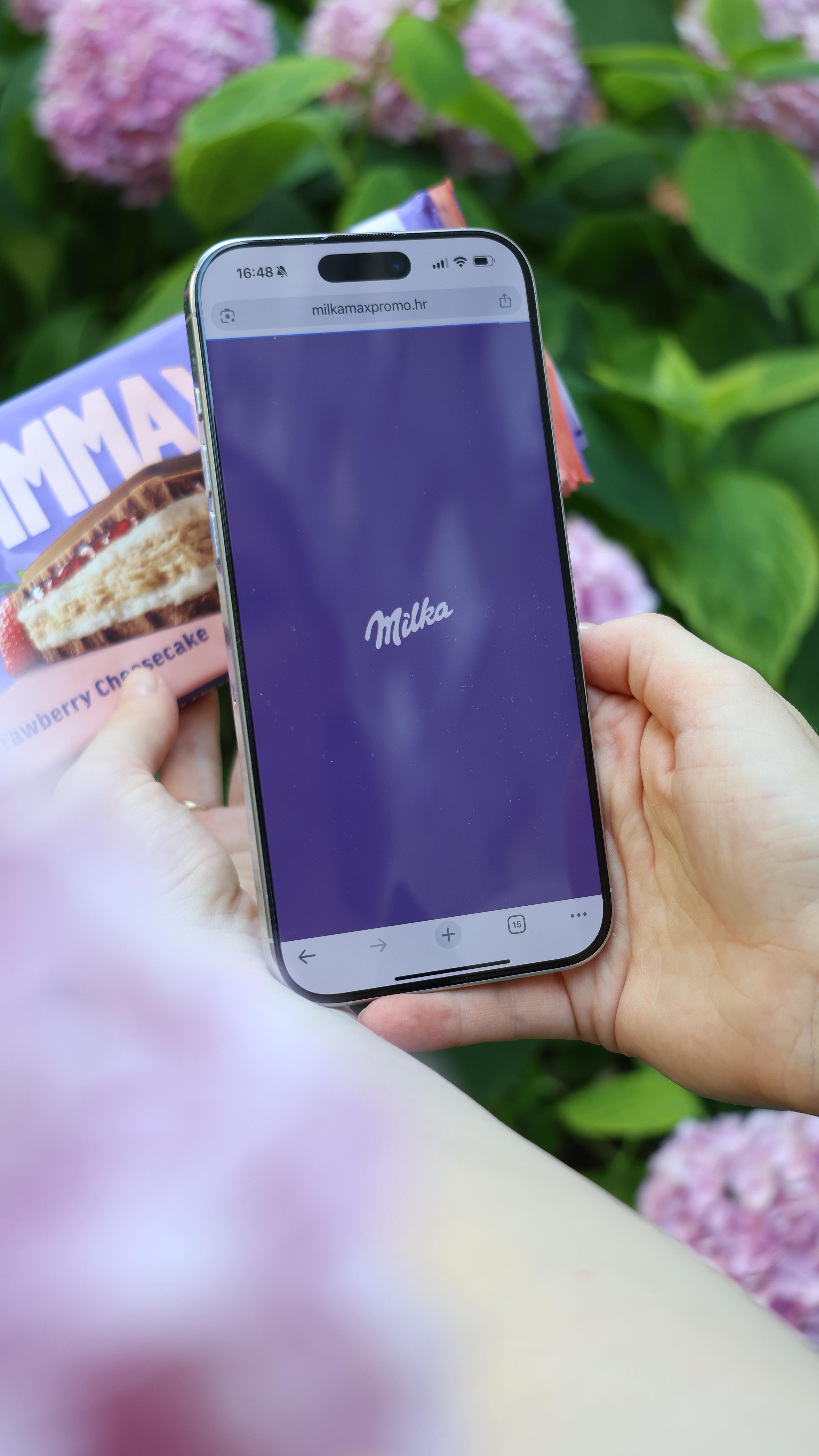 Instagram post by @veronika_rosandic for Milka. Caption reads: [...] Katy Perry u Parizu ili Budimpešti uz....